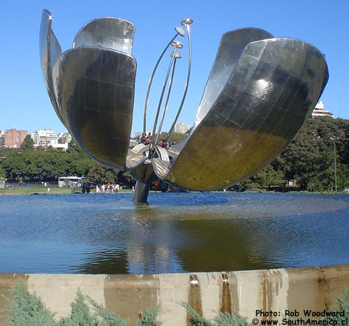 Buenos Aires Steel Flower