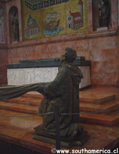 Statue of Catedral da Sé, Sao Paulo Brazil