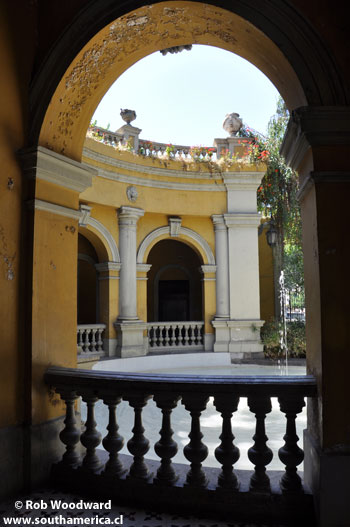 Cerro Santa Lucia Arch - Santiago