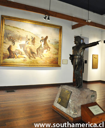 Statue of Bernardo O'Higgins at Museo Marítimo Nacional Valparaíso